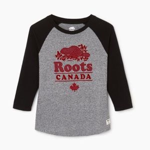 NWOT Roots baseball tee